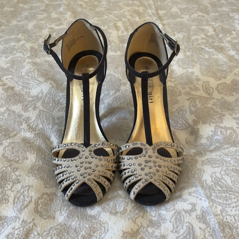 Madden Girl 20s Inspired T-Strap Heels size 6.5